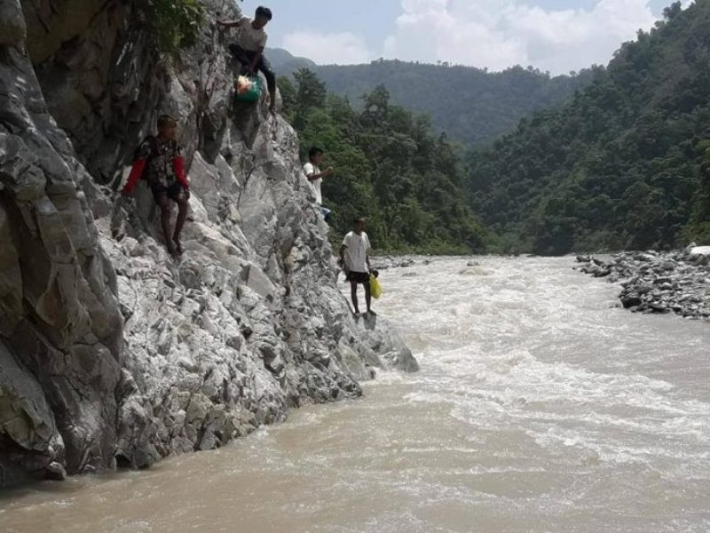 ६ सय ३० मिटर सडक बनाउन पौने ७ करोडको ठेक्का